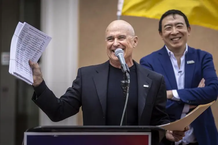 Andrew Yang and Bob Perls (r) speak outside the Roundhouse to launch the new Forward Party in New Mexico. Apr. 2026 (courtesy)