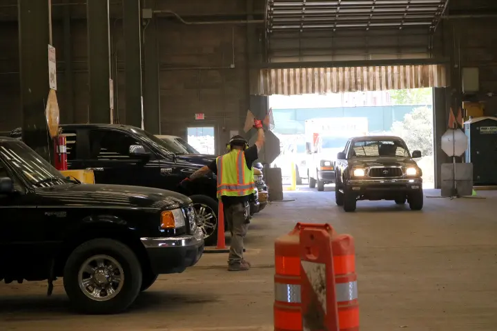 Vehicles wait at a City of Albuquerque convenience center. If passed, non-residents will have to pay $12 per vehicle. (CABQ)