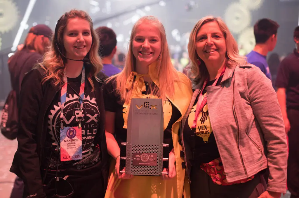 Shelly Gruenig (far right) daughters at the 2019 Vex Robotics Competition (Courtesy of Shelly Gruenig) 