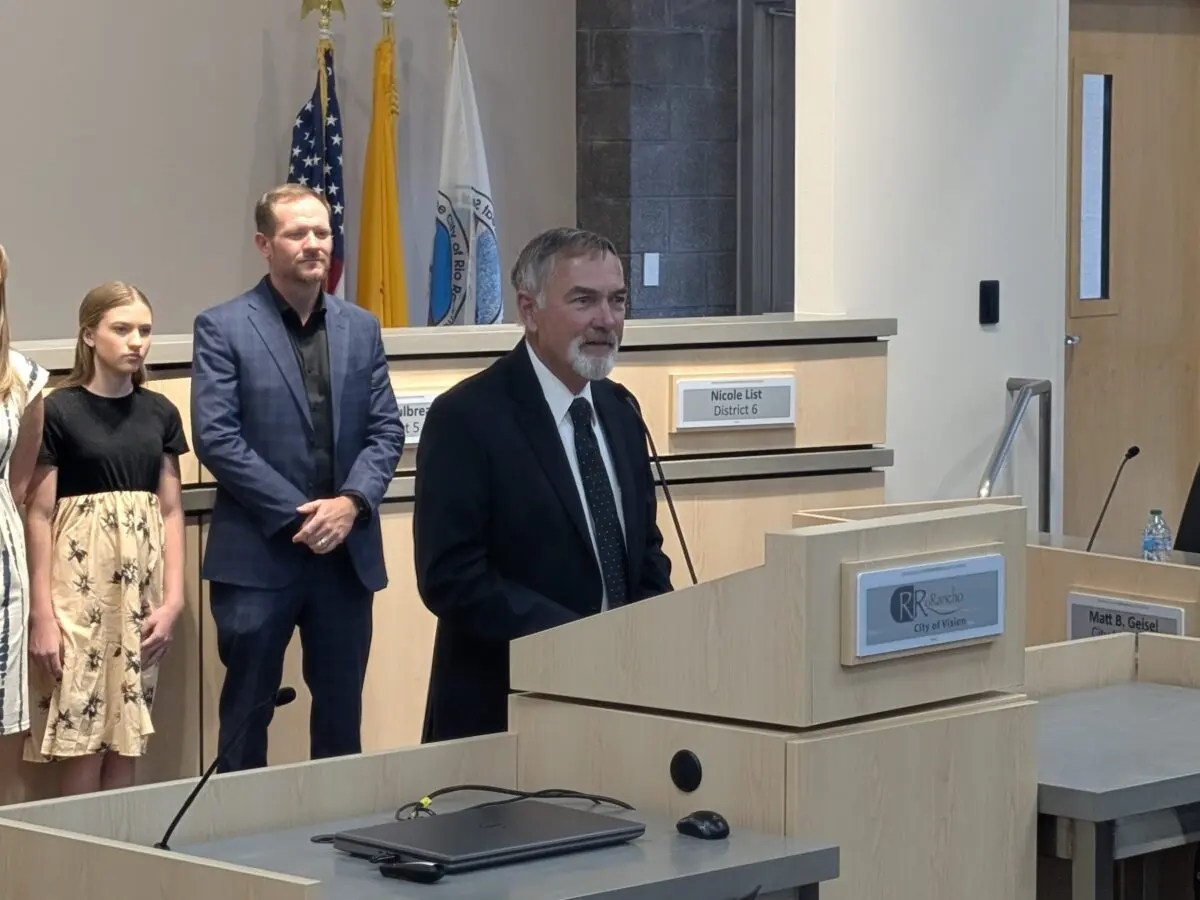 Rio Rancho Mayor Paul Wymer speaks to the crowd at his swearing-in ceremony April 30 in City Hall. (Kevin Hendricks)