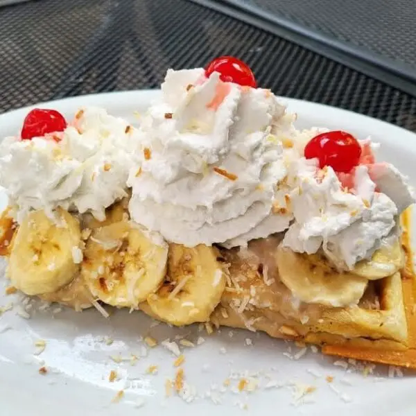 Nob Hill’s Wallfetopia, aka La Waffleria, closes after a decade, citing illness and economy