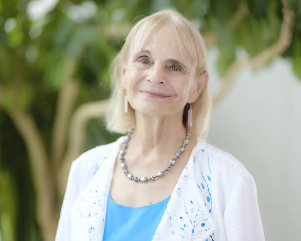 Headshot of Anne Hillerman (Photo by Jason Ordaz)