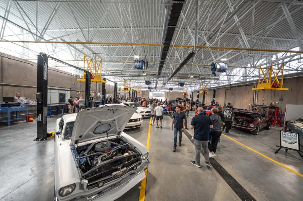Rio Rancho high schoolers can now train on professional-grade auto shop equipment without leaving campus — or paying tuition — after CNM and Rio Rancho Public Schools cut the ribbon Aug. 28on the new Transportation Systems Technology Center at RioTECH. (Courtesy photo)