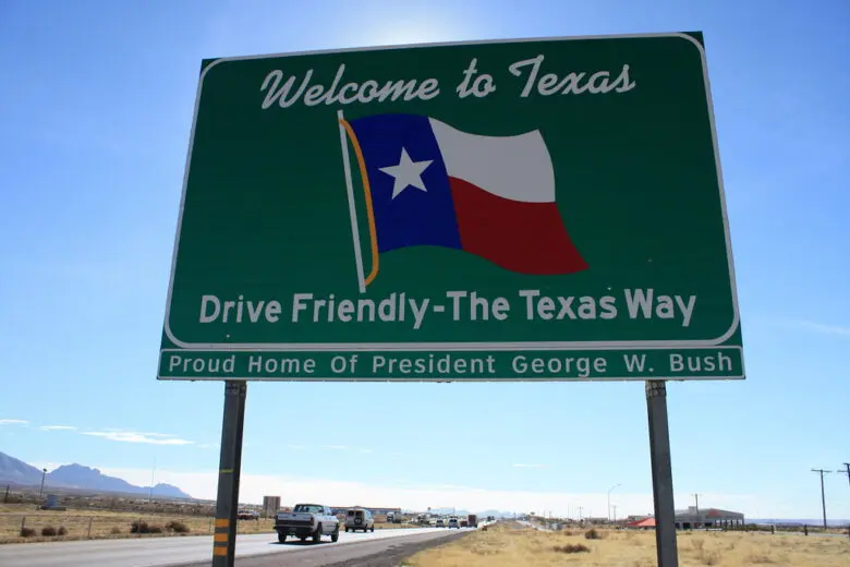 "Welcome To Texas" by dph1110 is licensed under CC BY 2.0.