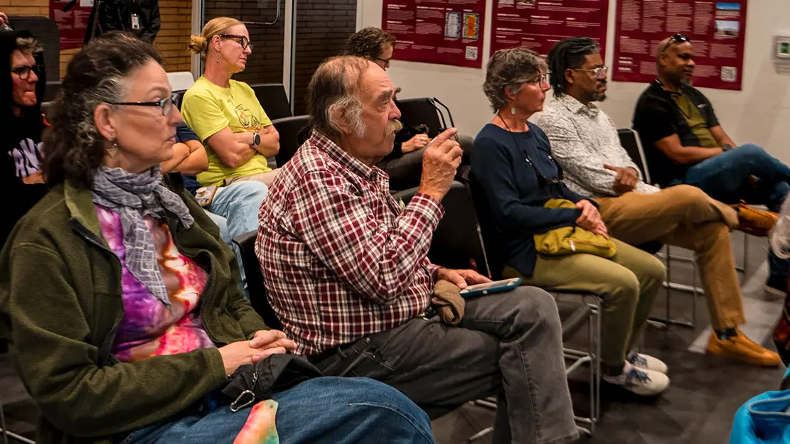 Residents take part in a District 6 participatory budgeting meeting, sharing ideas and helping shape projects to improve their community. Courtesy of Nichole Rogers.
