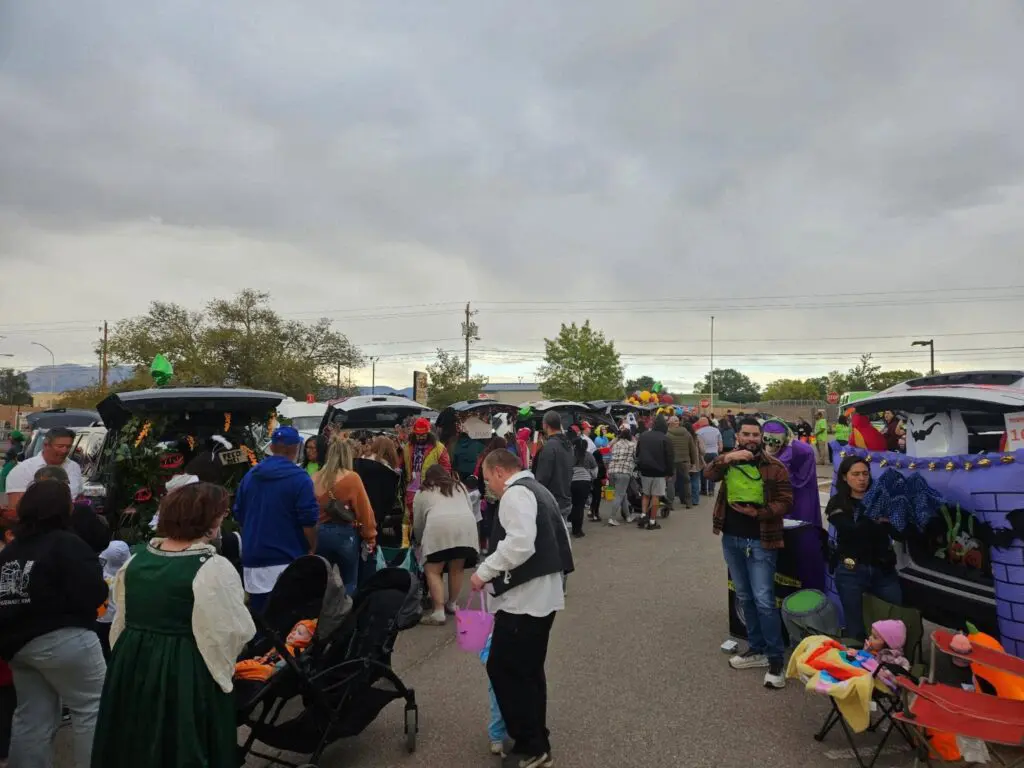North Valley Little League's Trunk or Treat event with the Bernalillo County Sheriff's Office (Courtesy of North Valley Little League) 