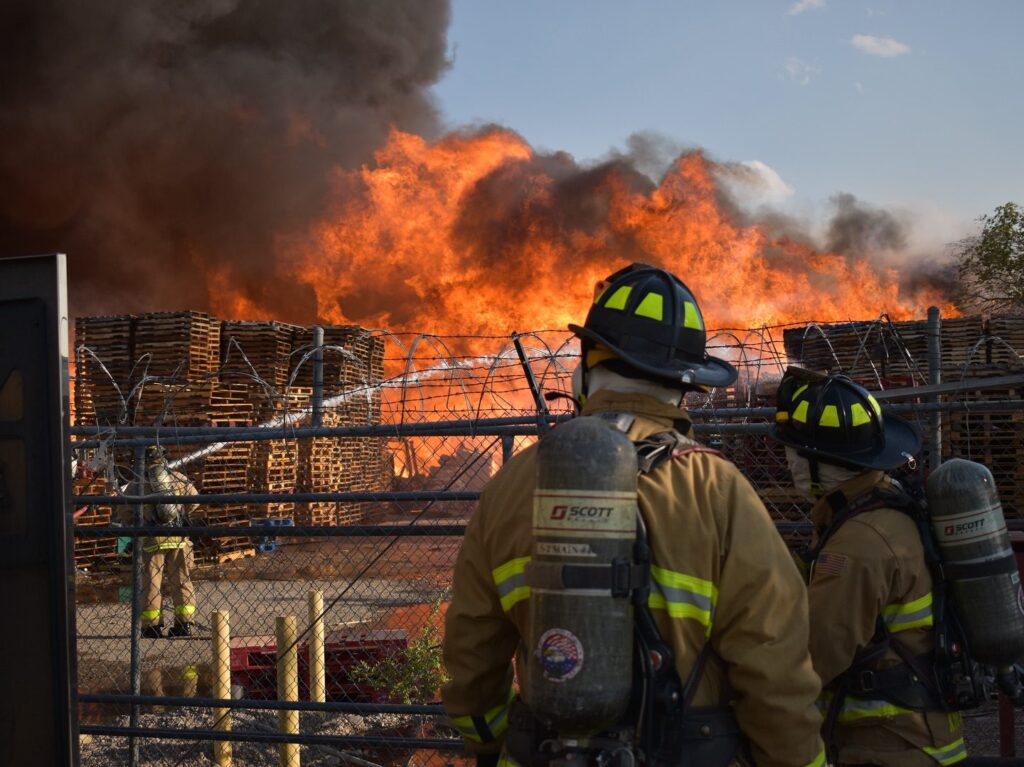 Albuquerque Fire Rescue battle a large industrial fire in the North Valley, May 13, 2025
