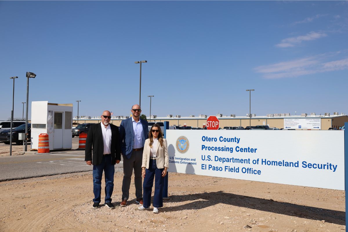 Sens. Crystal Brantley of Elephant Butte, right, and Nick Paul of Alamogordo, center, toured the Otero County Processing Center Monday. Courtesy photo)