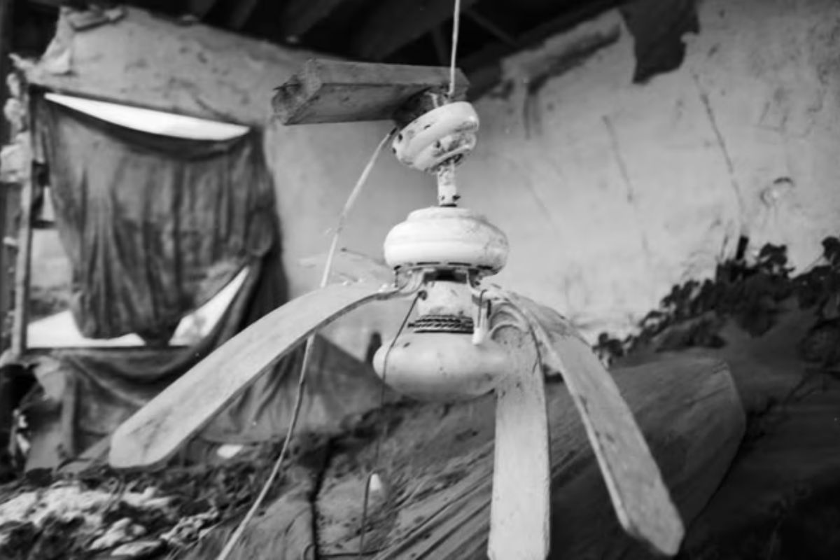 A photography exhibition commemorating the 20th anniversary of Hurricane Katrina will open Friday at Madrid’s Roadrunner Studio and Gallery, featuring images captured in New Orleans in the weeks following the 2005 disaster.