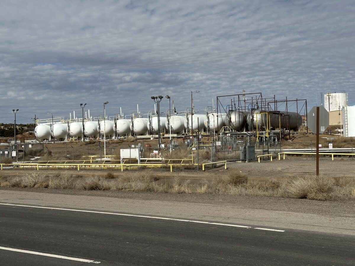 Oil extraction and storage facility, Lybrook, New Mexico