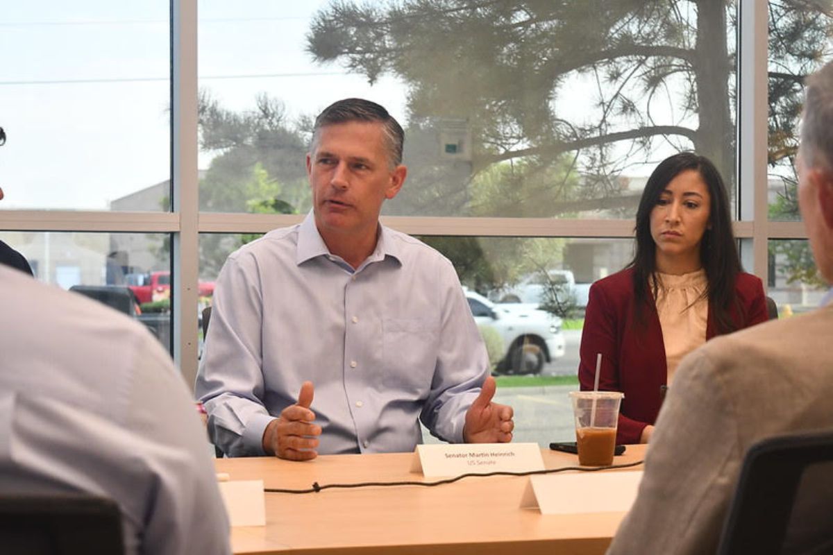 U.S. Senator Martin Heinrich (D-N.M.), Ranking Member of the U.S. Senate Energy and Natural Resources Committee, joins business leaders to discuss how Trump’s ‘Big, Bad Bill’ will raise utility bills on New Mexicans and threaten clean energy jobs, Aug. 8 in Albuquerque.