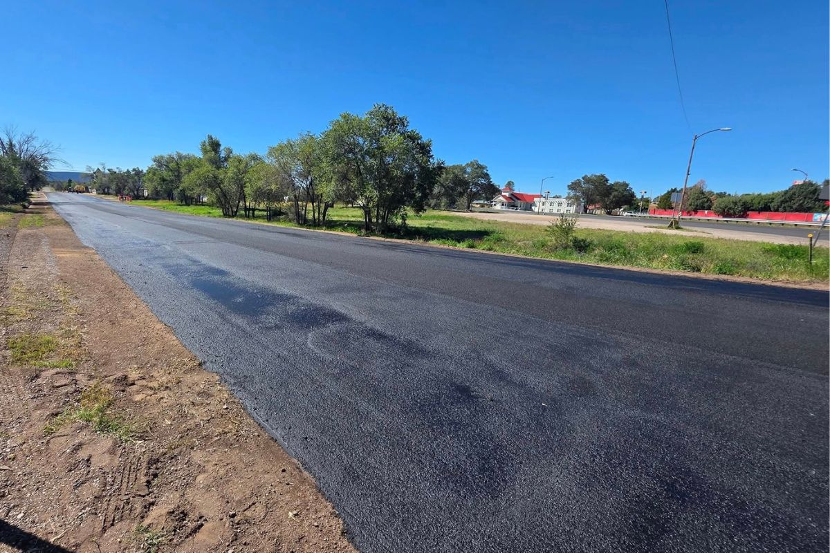 The town of Mountainair has begun a comprehensive street resurfacing project this week, affecting three major thoroughfares.