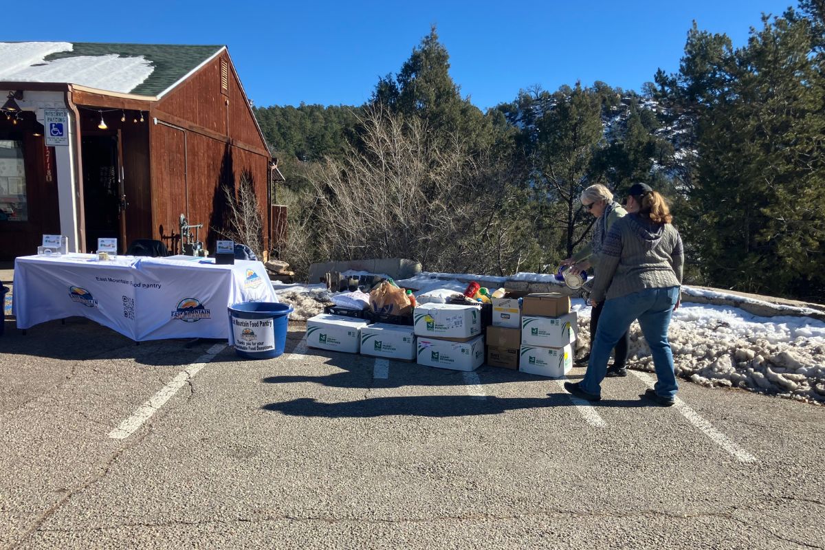 A community food drive Monday collected more than 700 pounds of food for the East Mountain Food Pantry, organizers said.
