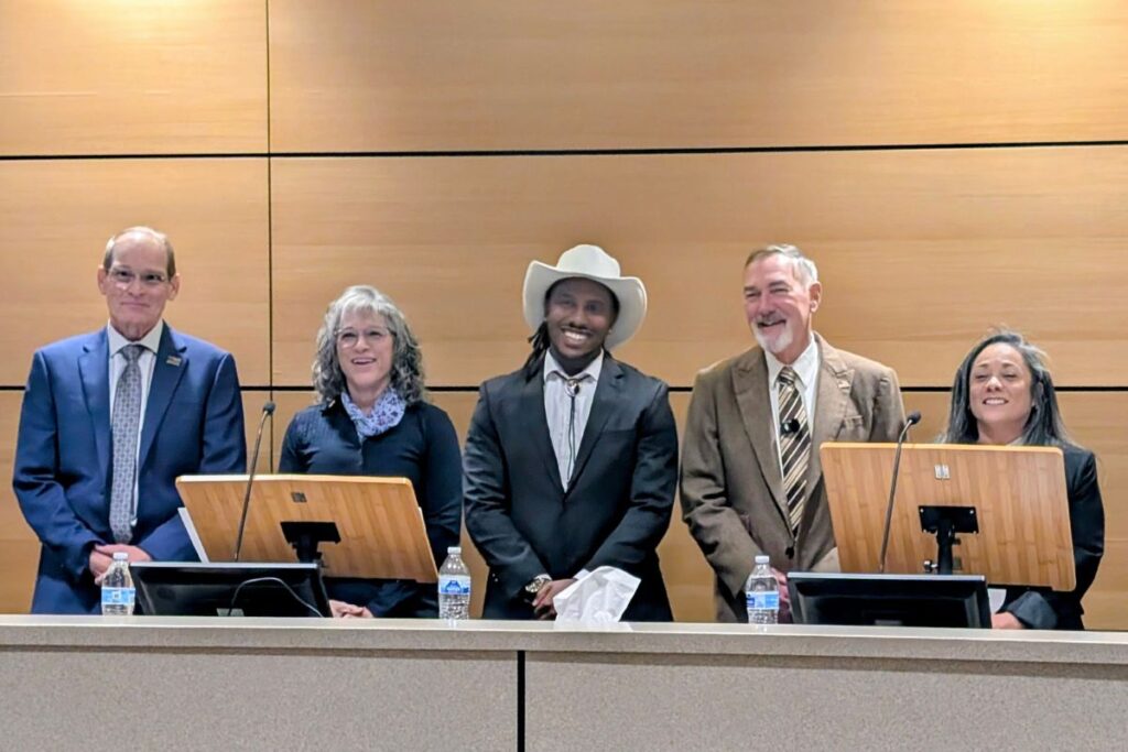From left, Rio Rancho mayoral candidates Michael Meek, Alexandria Piland, Zach Darden, Paul Wymer and Corrine Rios. (Kevin Hendricks)