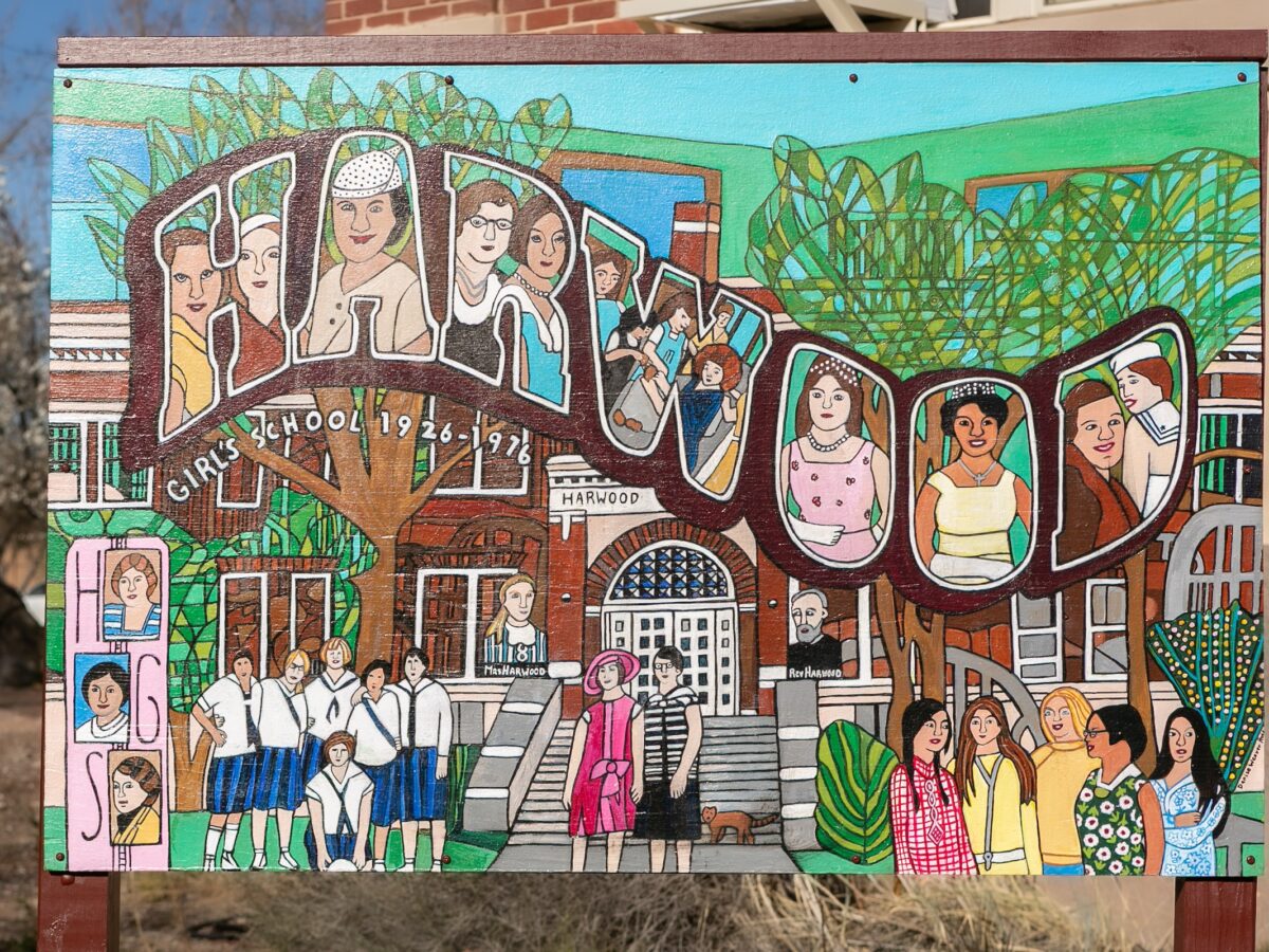 Denise Weaver Ross, Harwood Girls School Postcard Mural (Courtesy Harwood Art Center)