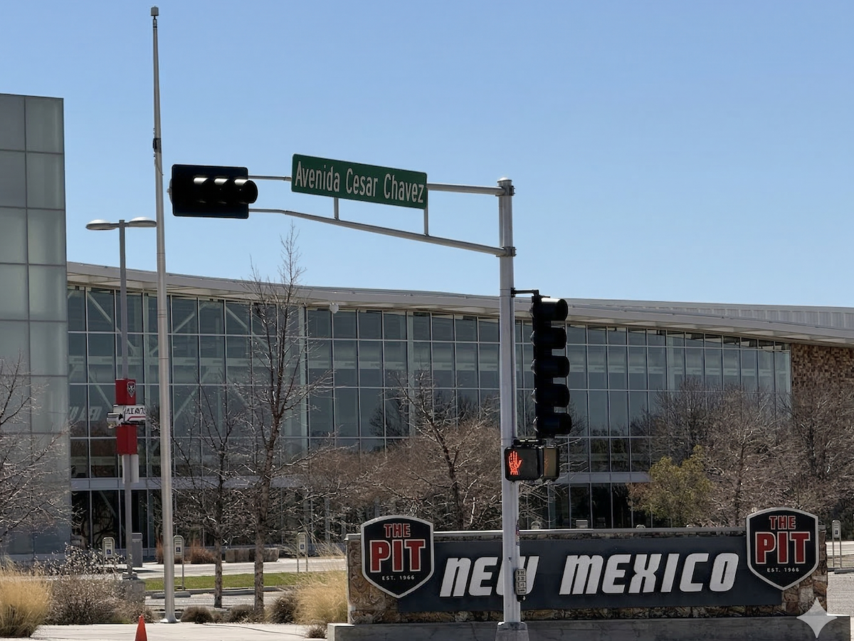 Avenida Cesar Chavez