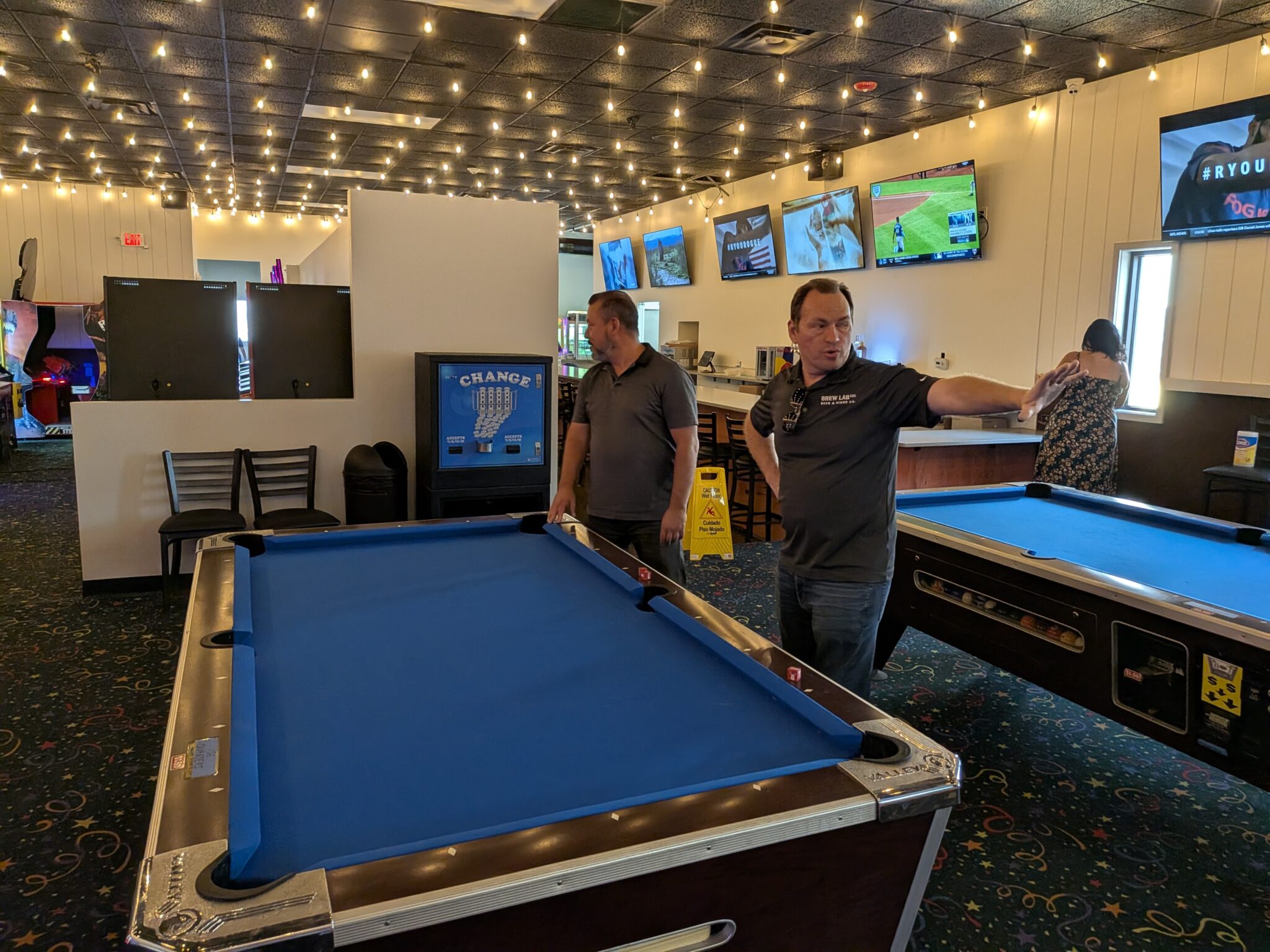 The Paper. got a sneak peek at the new Putts n' Pints on San Mateo during an Aug. 11, 2026 preview event (Kevin Hendricks, The Paper.